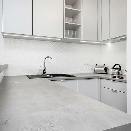 Apartment Moonlight2 By Renters